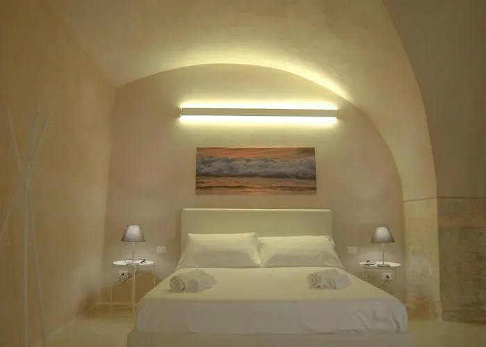 Stanze Dello Scirocco 招待所 诺托